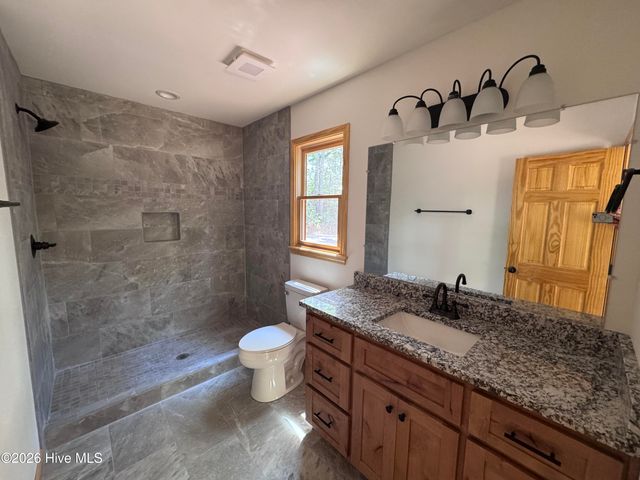 109 Chestnut Oaks Drive, Murphy, NC 28906