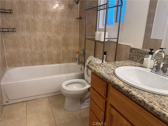 2433 S Nadine 2, West Covina, CA 91792