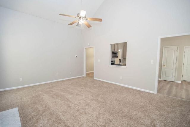 19 Harpers Farm Drive, Newnan, GA 30263