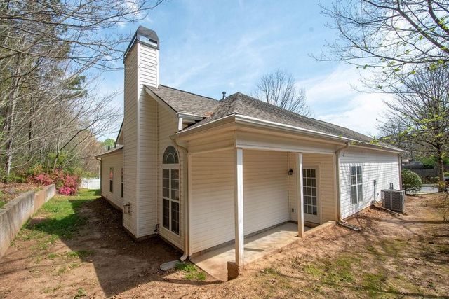 19 Harpers Farm Drive, Newnan, GA 30263