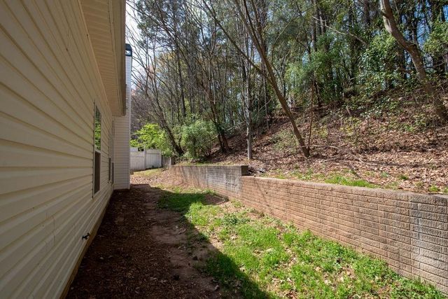 19 Harpers Farm Drive, Newnan, GA 30263