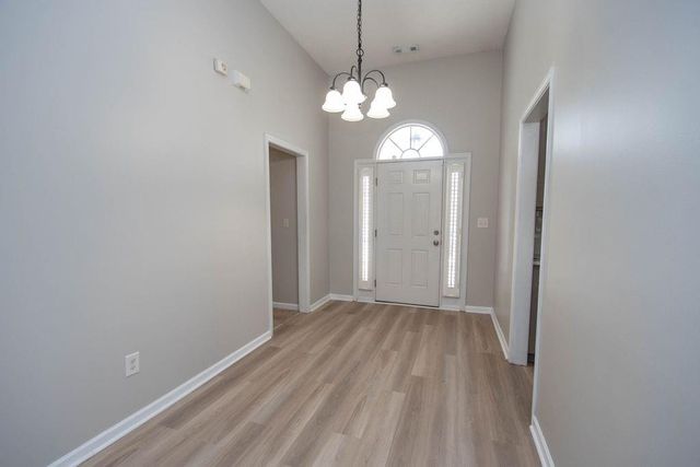 19 Harpers Farm Drive, Newnan, GA 30263