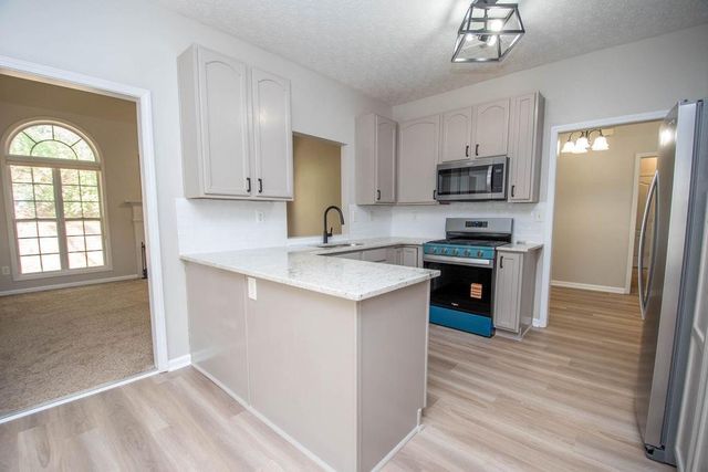 19 Harpers Farm Drive, Newnan, GA 30263