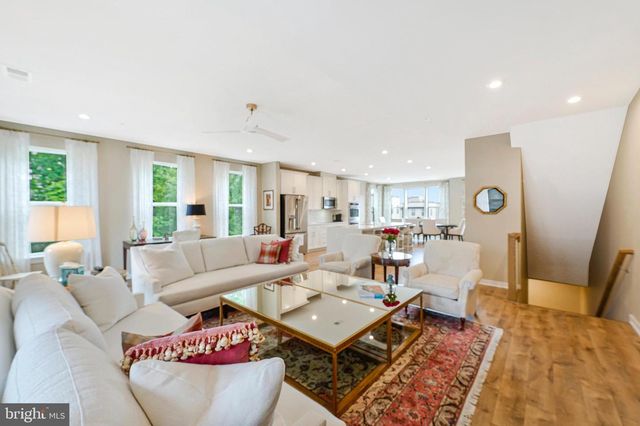 4149 RED MULBERRY DR, Fairfax, VA 22033