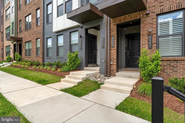 4149 RED MULBERRY DR, Fairfax, VA 22033