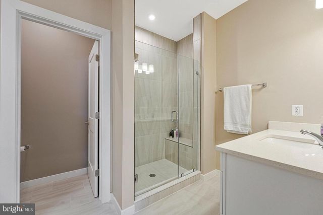 4149 RED MULBERRY DR, Fairfax, VA 22033