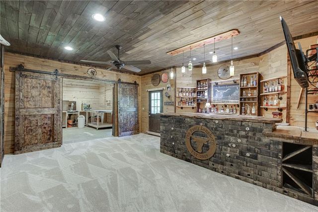 5971 Peacock Lane, Hoschton, GA 30548