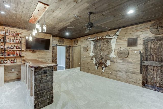 5971 Peacock Lane, Hoschton, GA 30548