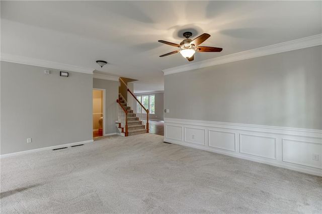 5971 Peacock Lane, Hoschton, GA 30548