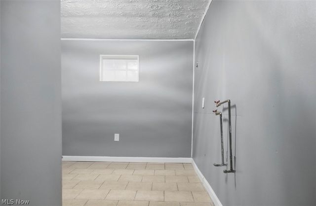 153 N Dunlap Avenue, Youngstown, OH 44509