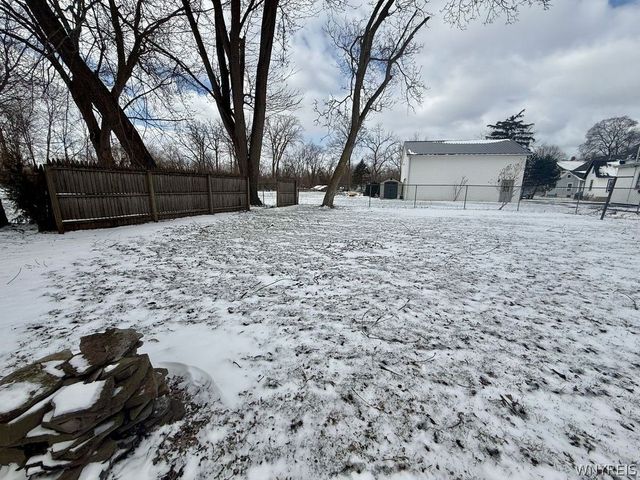 2646 Youngstown Lockport Road, Porter, NY 14131