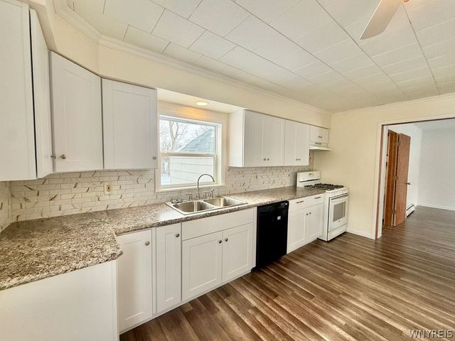 2646 Youngstown Lockport Road, Porter, NY 14131