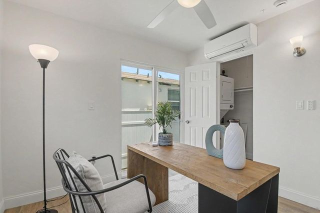 802 Vanderbilt Pl, San Diego, CA 92103