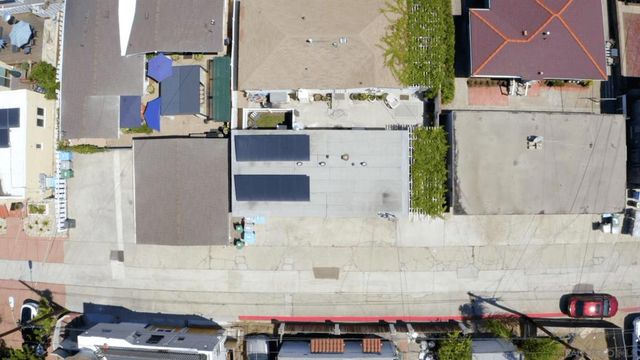 802 Vanderbilt Pl, San Diego, CA 92103