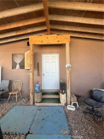 1 North Side, Lucerne Valley, CA 92356