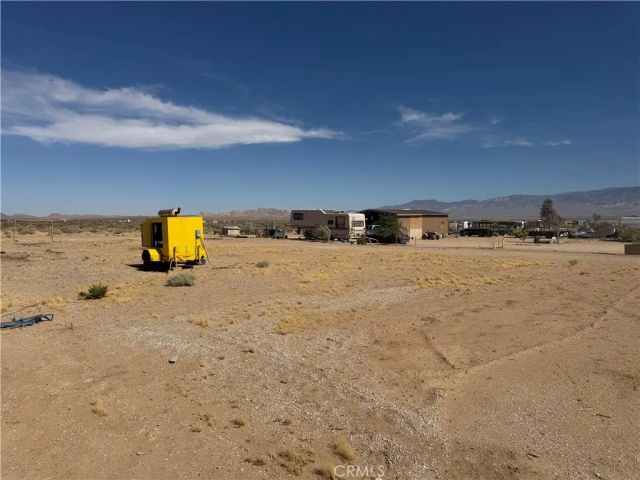1 North Side, Lucerne Valley, CA 92356