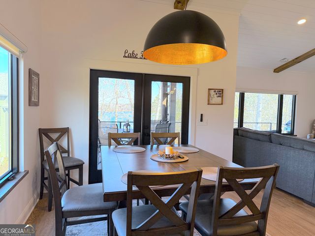 73 Yacht Club Pointe, Hartwell, GA 30643