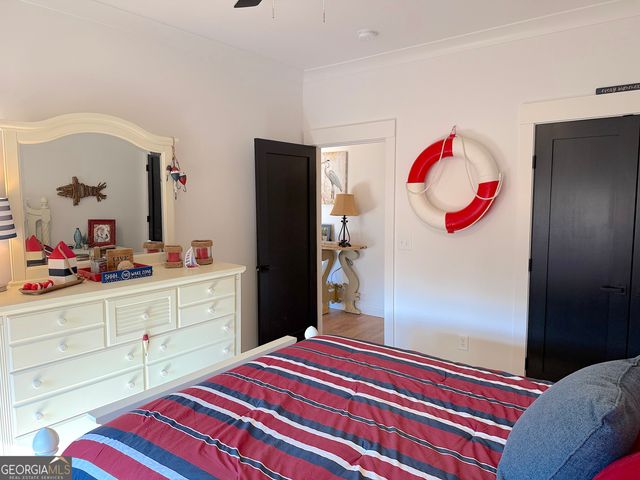 73 Yacht Club Pointe, Hartwell, GA 30643