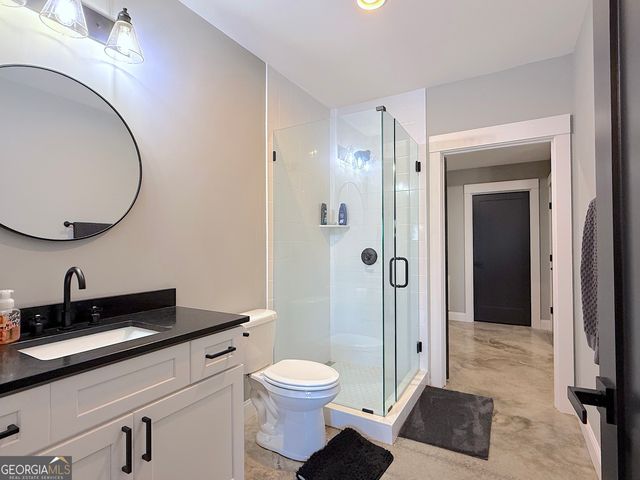 73 Yacht Club Pointe, Hartwell, GA 30643