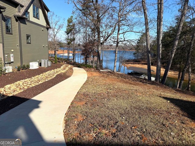 73 Yacht Club Pointe, Hartwell, GA 30643