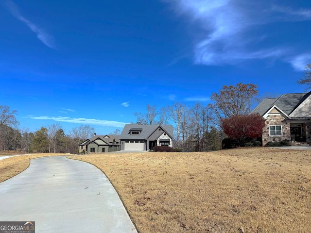 73 Yacht Club Pointe, Hartwell, GA 30643