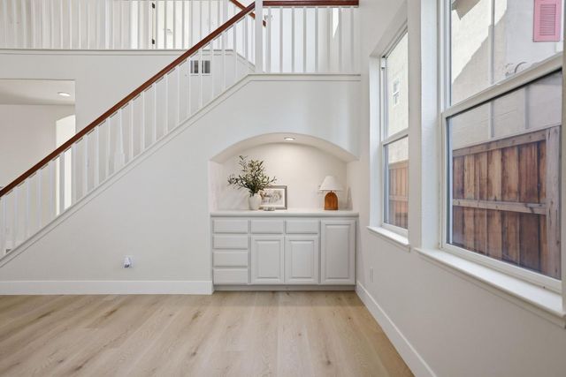 6487 Osprey Ct, Rocklin, CA 95765