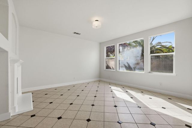 6487 Osprey Ct, Rocklin, CA 95765