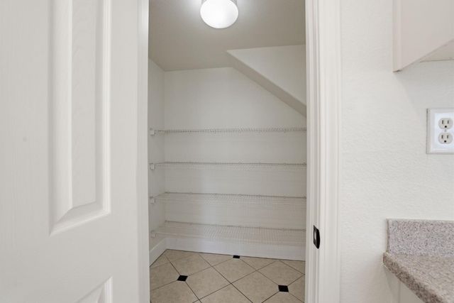 6487 Osprey Ct, Rocklin, CA 95765