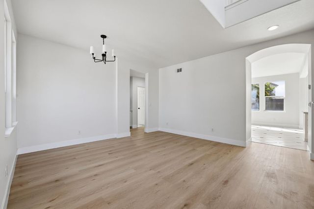 6487 Osprey Ct, Rocklin, CA 95765