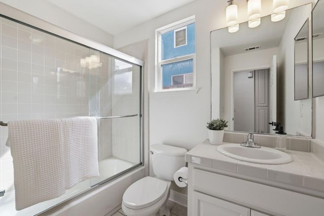 6487 Osprey Ct, Rocklin, CA 95765