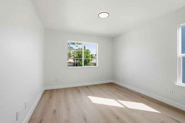 6487 Osprey Ct, Rocklin, CA 95765