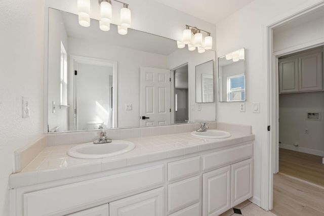 6487 Osprey Ct, Rocklin, CA 95765