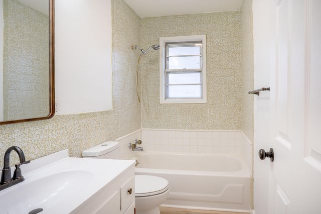 917 E Kerr Street, Springfield, MO 65803