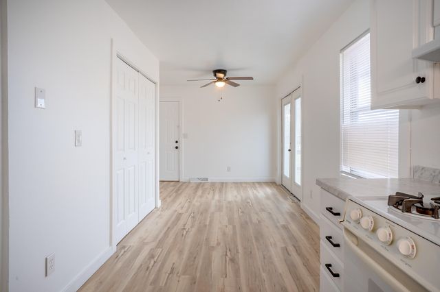 917 E Kerr Street, Springfield, MO 65803