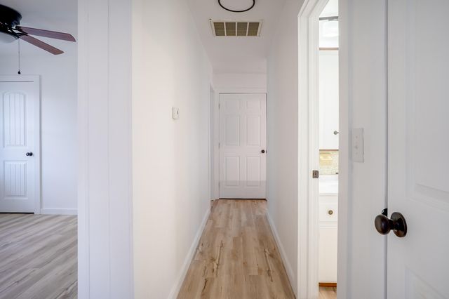 917 E Kerr Street, Springfield, MO 65803