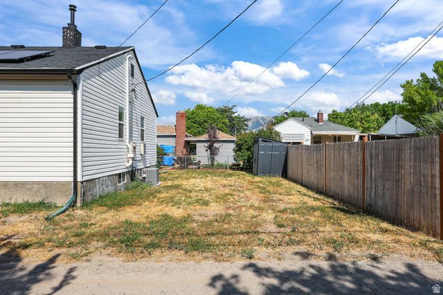 25 W 400 S, Tremonton, UT 84337