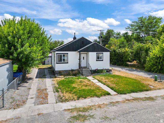 25 W 400 S, Tremonton, UT 84337