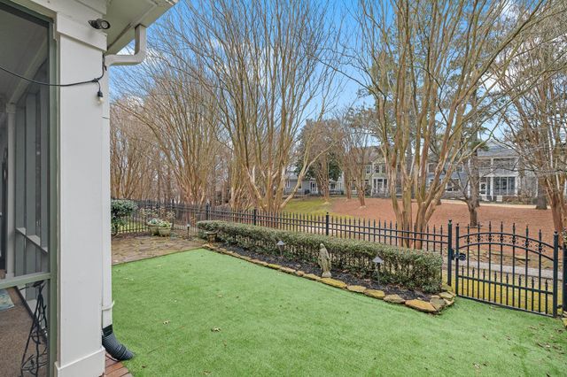 153 RUNNING RIVER PL, Memphis, TN 38103