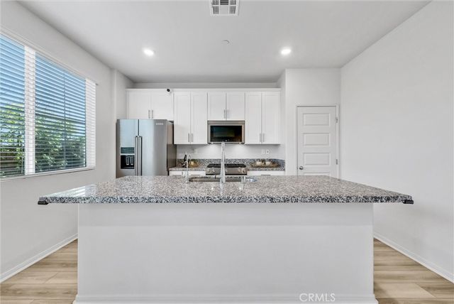 683 E Joseph Privado, Ontario, CA 91761