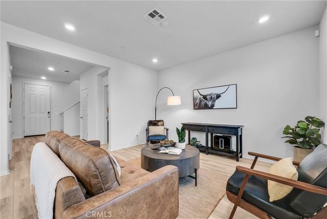 683 E Joseph Privado, Ontario, CA 91761