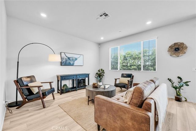 683 E Joseph Privado, Ontario, CA 91761