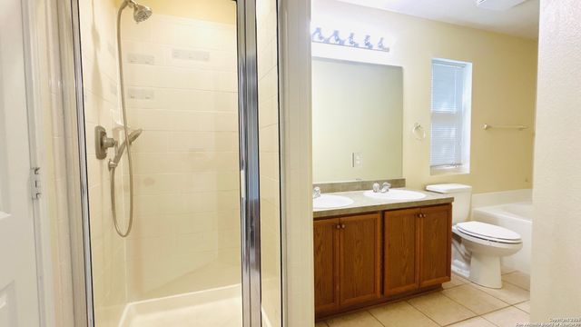 5132 Columbia, Schertz, TX 78108