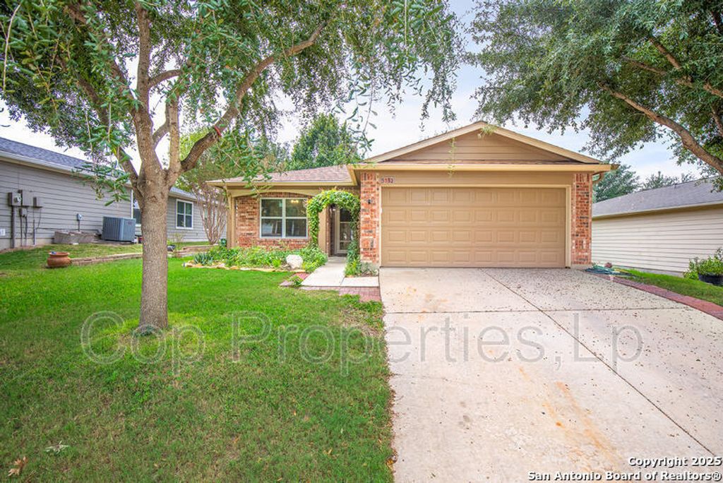 5132 Columbia, Schertz, TX 78108