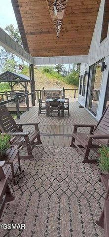 313 River Bluff Way, Newport, TN 37821