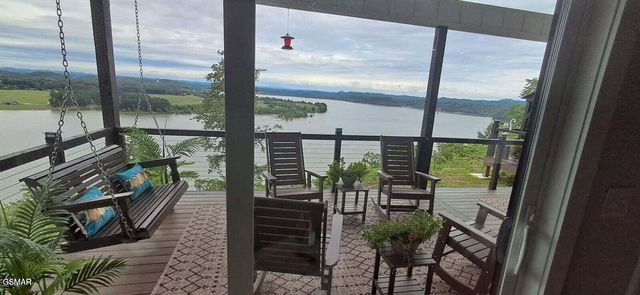 313 River Bluff Way, Newport, TN 37821