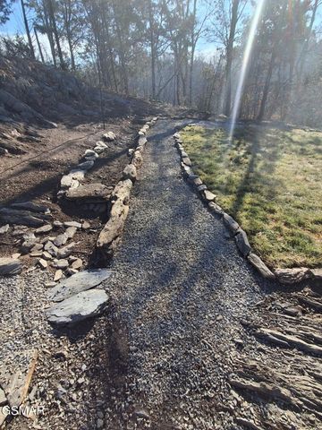 313 River Bluff Way, Newport, TN 37821