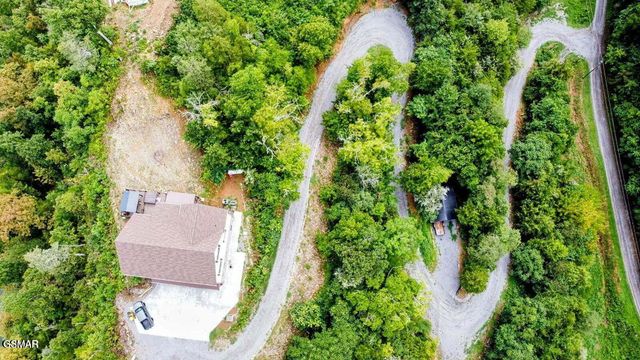 313 River Bluff Way, Newport, TN 37821