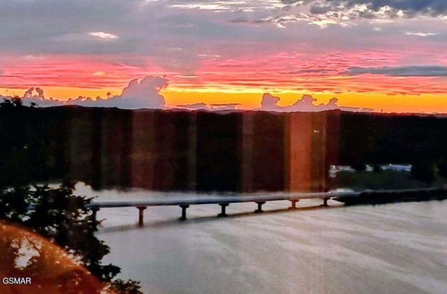 313 River Bluff Way, Newport, TN 37821