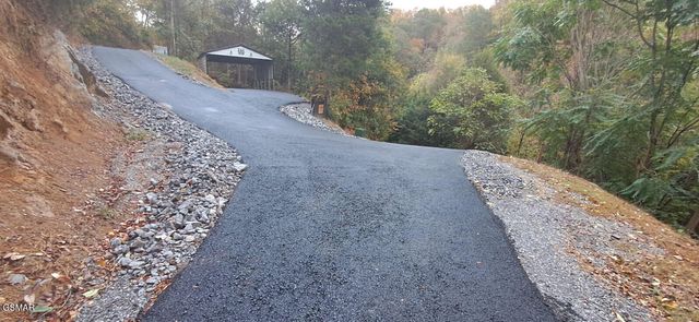 313 River Bluff Way, Newport, TN 37821