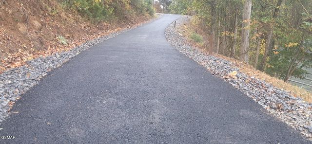 313 River Bluff Way, Newport, TN 37821